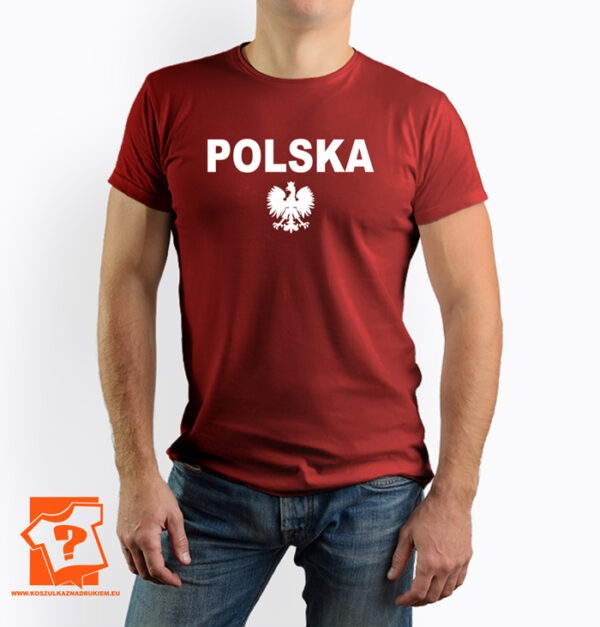 Czerwona koszulka z napisem Polska i godłem - koszulka z nadrukiem